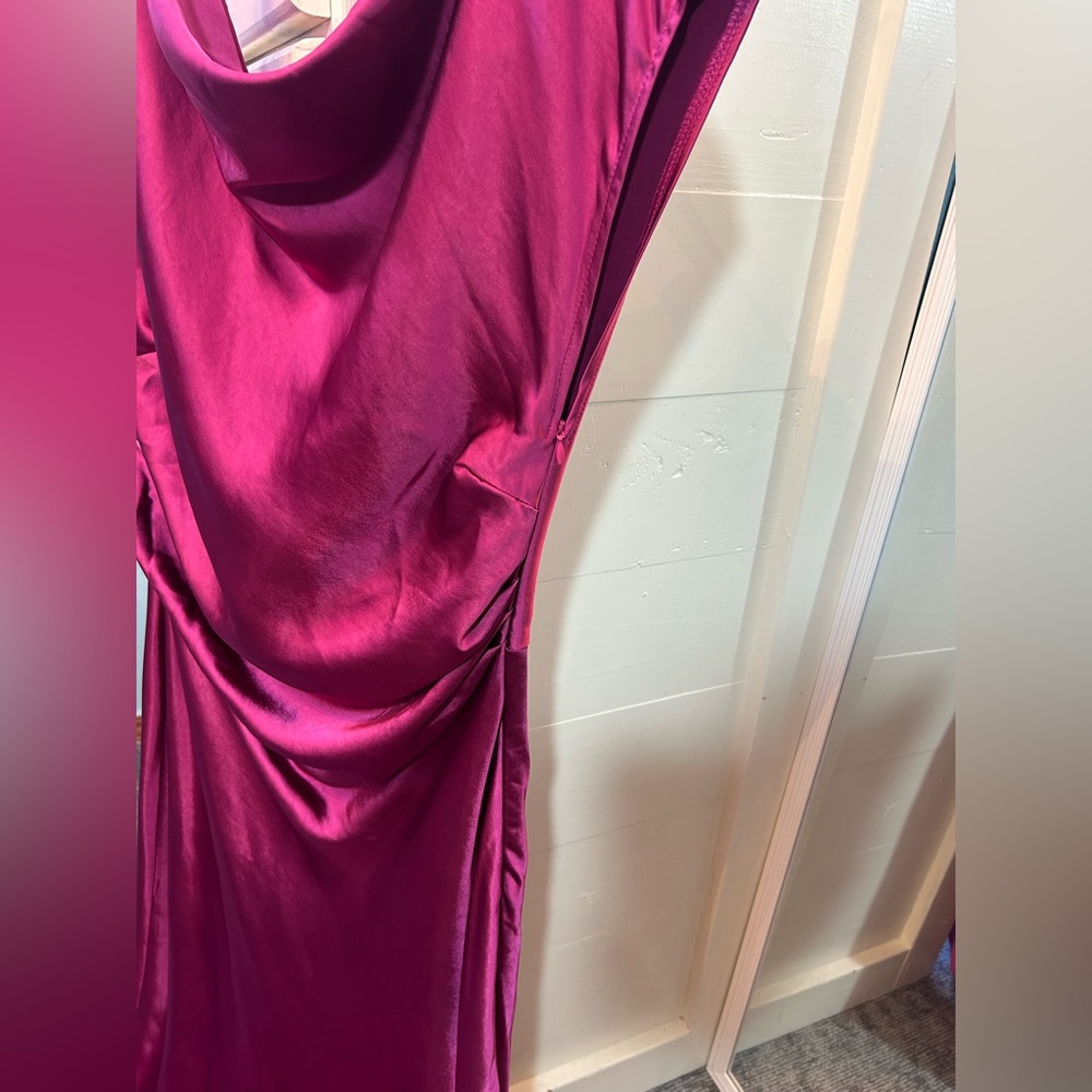 Elegant Satin Cap Sleeve Cowl Back Ruched Waist Wedding Guest Midi Dress Gown✨ - Picture 5 of 7